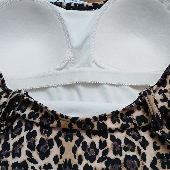 Pursuit cheetah print one piece bathing suit  Sz 12 NWOT - Picture 7 of 10
